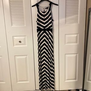 White House Black Market Maxi Dress, size Small